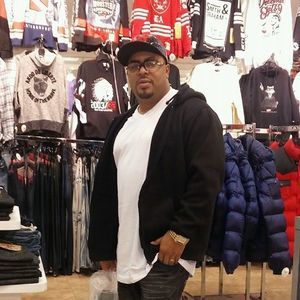 Meet your Posher, Clifton